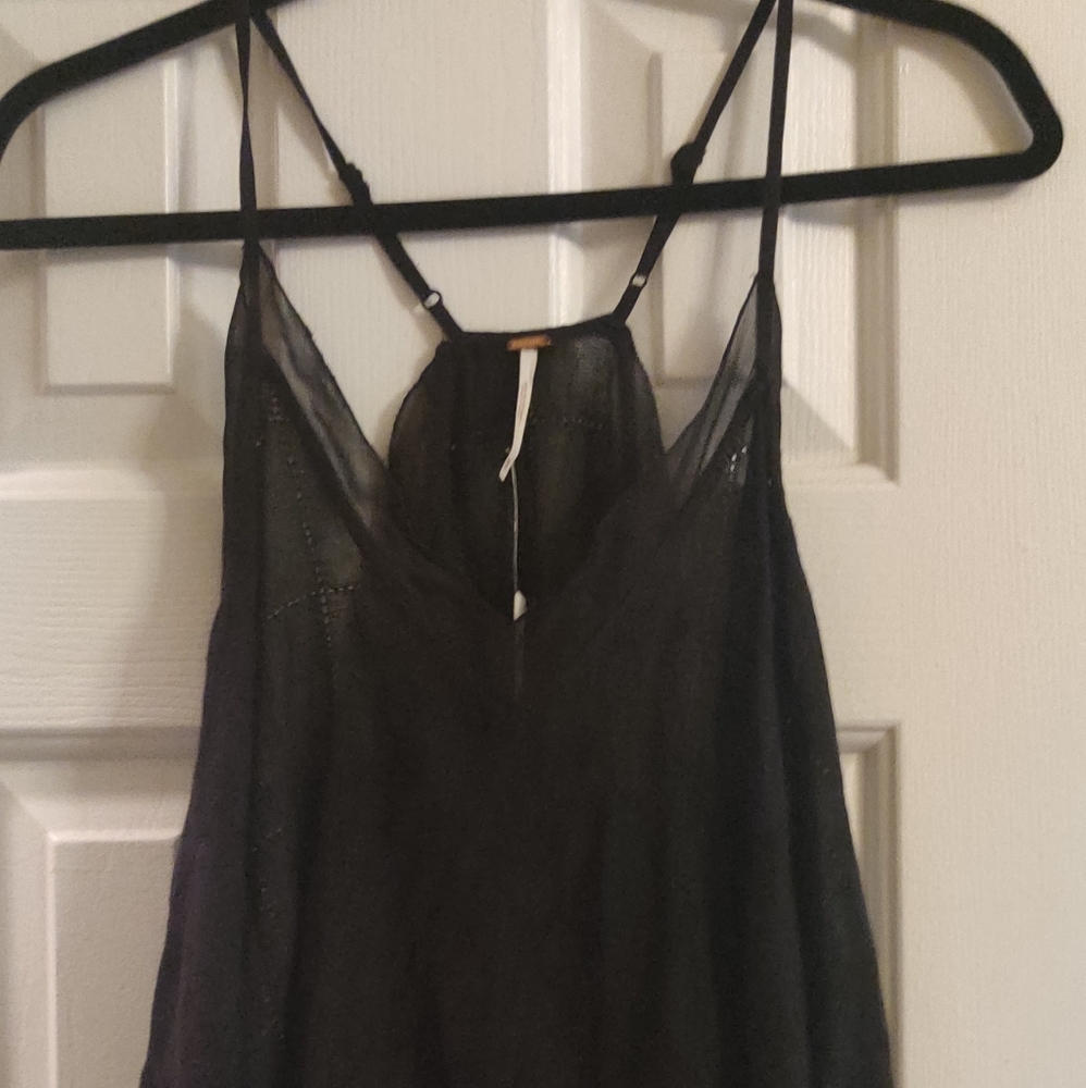 New intimately free people top